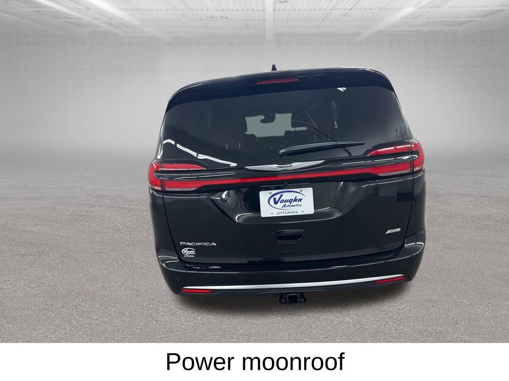 New 2026 Chrysler Pacifica Pinnacle image 9