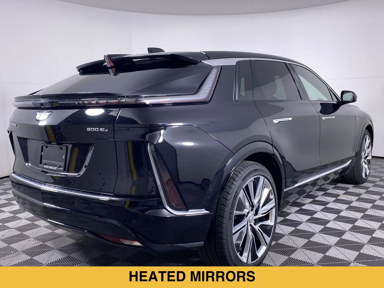 Certified 2024 Cadillac Lyriq Luxury w/ LPO, Floor Liner Package AWD/4WD image 20