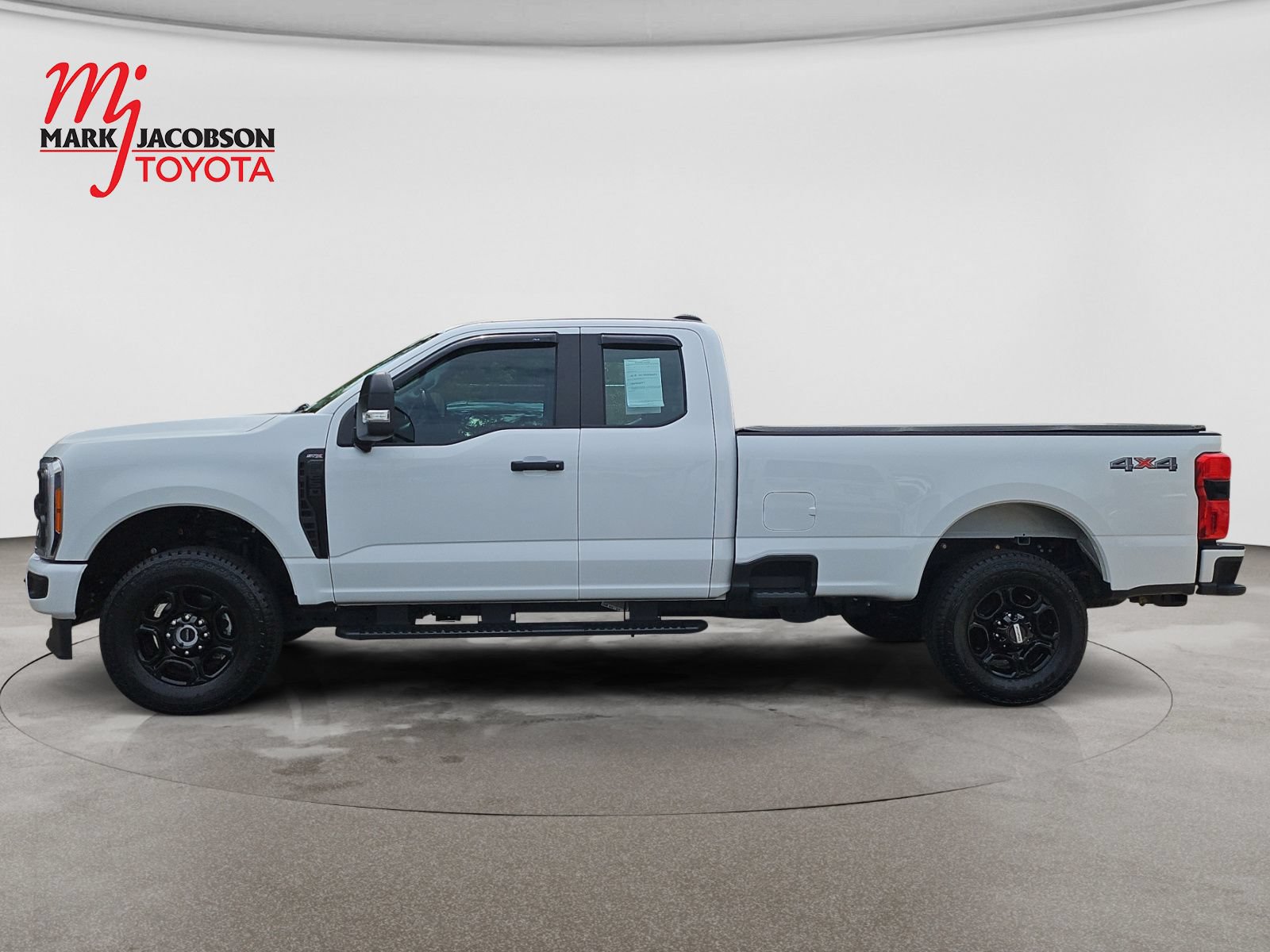 Used 2023 Ford F250 XL w/ STX Appearance Package AWD/4WD image 16