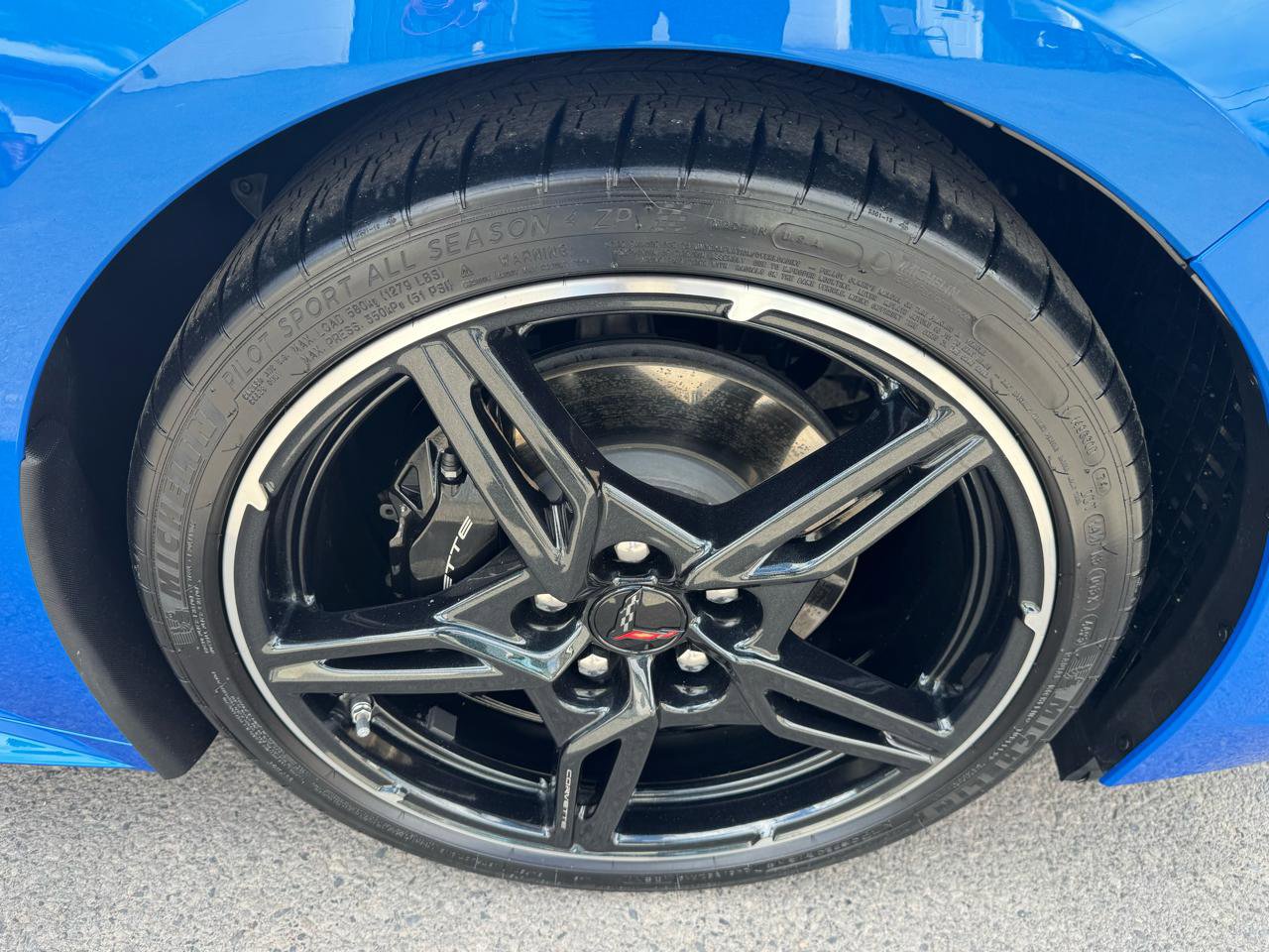 Used 2024 Chevrolet Corvette 2LT Convertible image 17