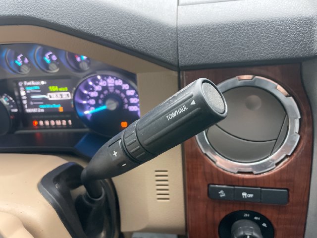 Used 2015 Ford F250 King Ranch w/ FX4 Off-Road Package AWD/4WD image 15