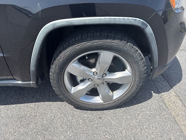 Used 2011 Jeep Grand Cherokee Limited AWD/4WD image 9