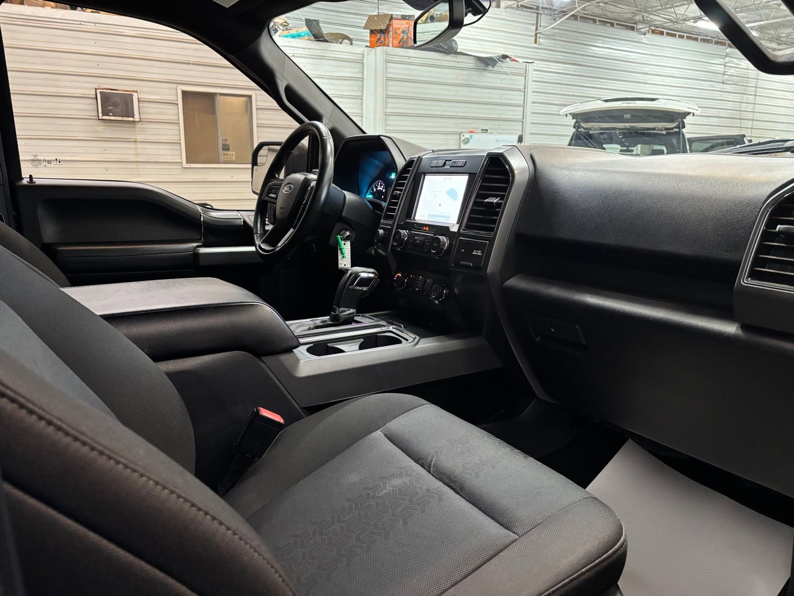 Used 2020 Ford F150 XLT w/ Equipment Group 302A Luxury image 28