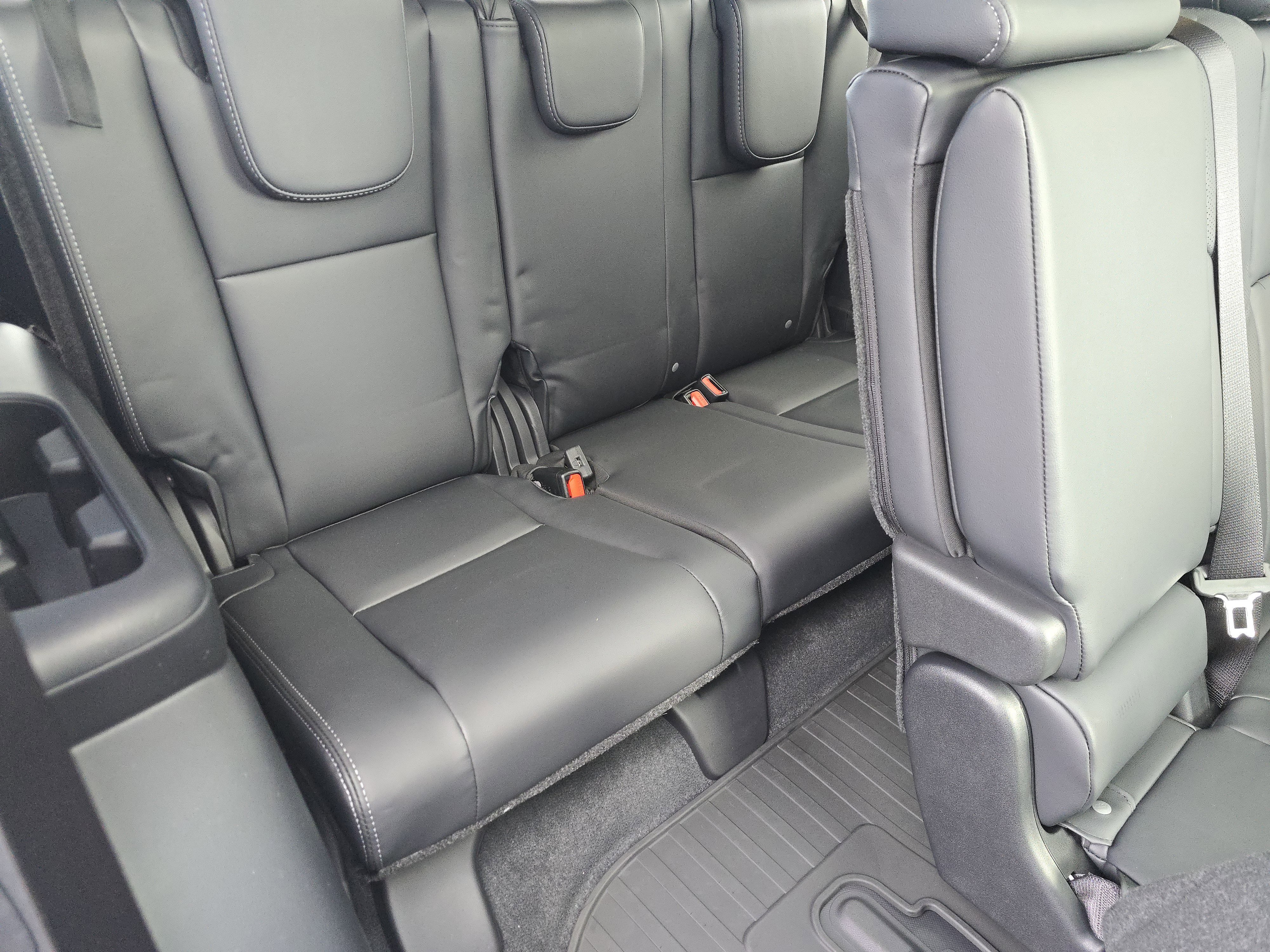 New 2026 Subaru Ascent Limited image 18