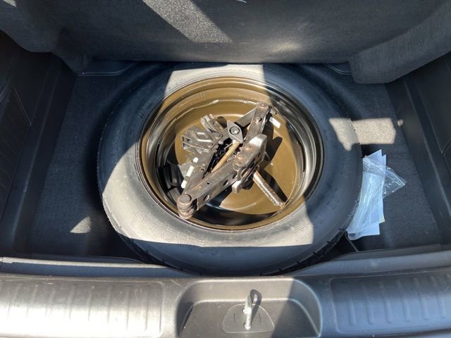 Certified 2019 Jeep Cherokee Latitude Plus image 13