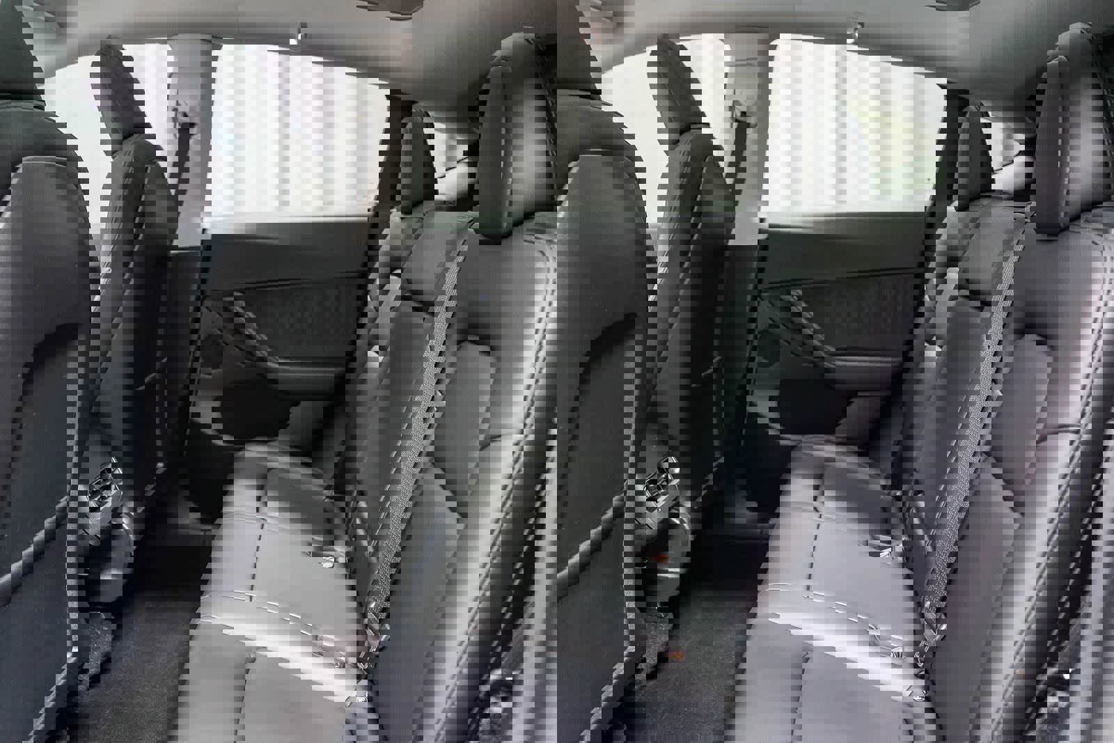 Used 2020 Tesla Model Y Long Range image 16