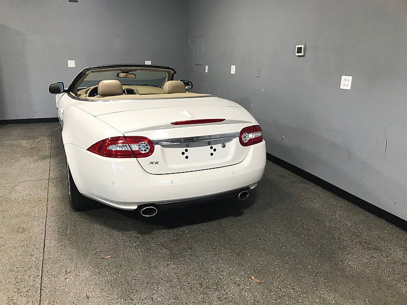 Used 2010 Jaguar XK Convertible image 7