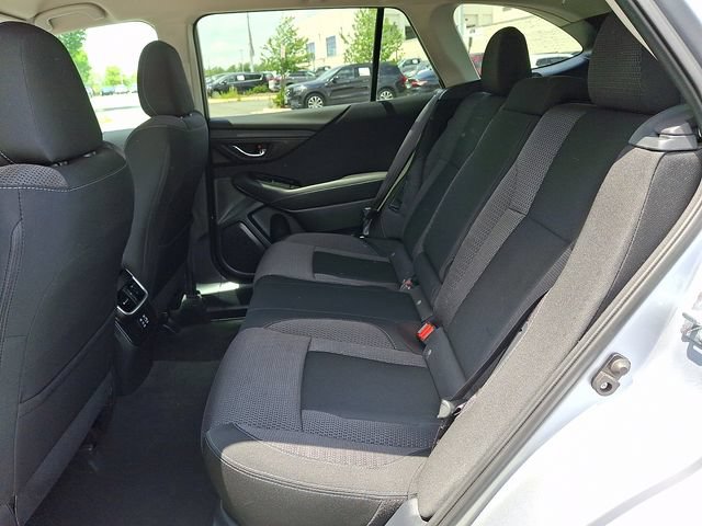 Used 2024 Subaru Outback Premium AWD/4WD image 10