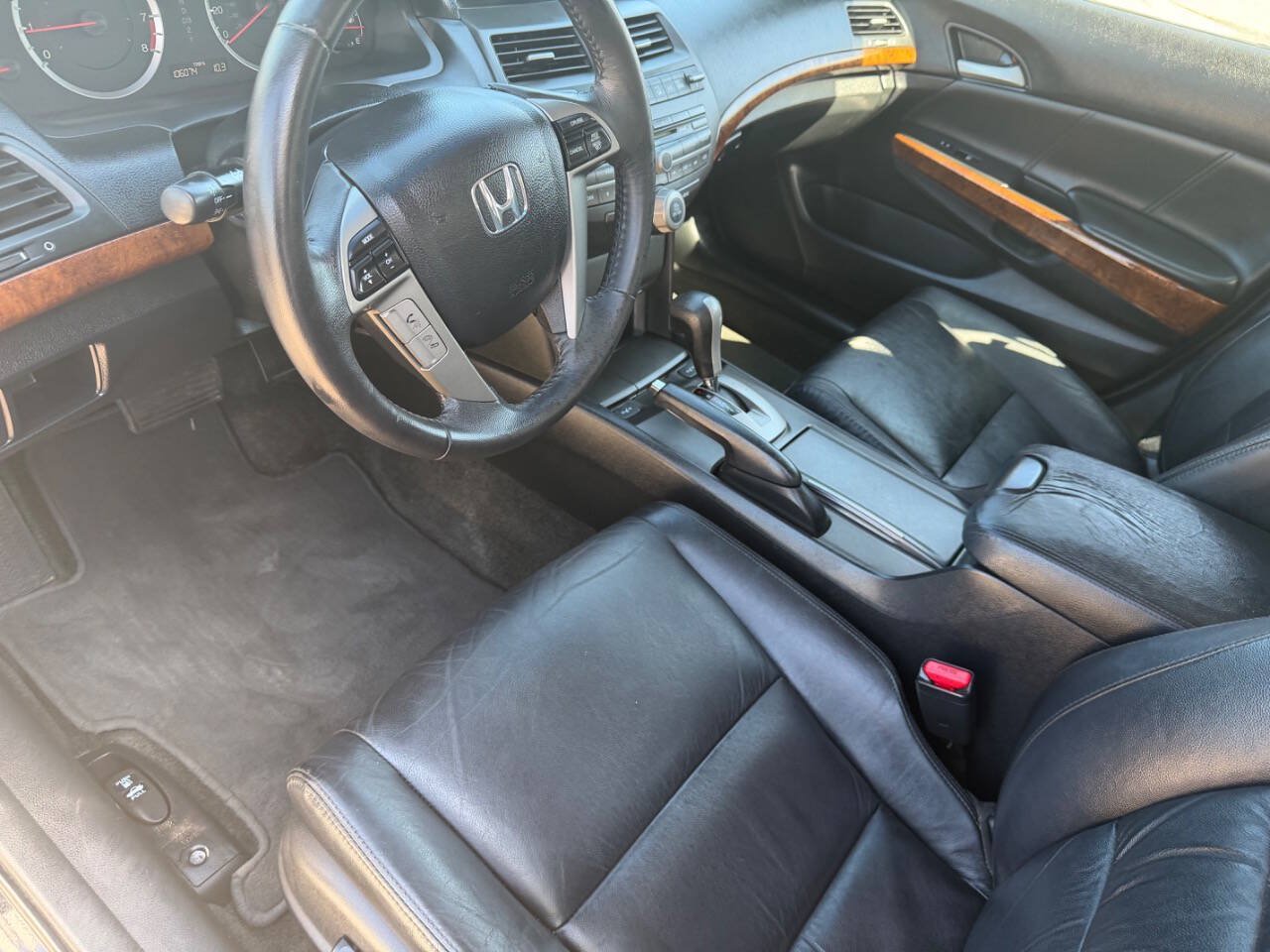 Used 2012 Honda Accord EX-L image 10