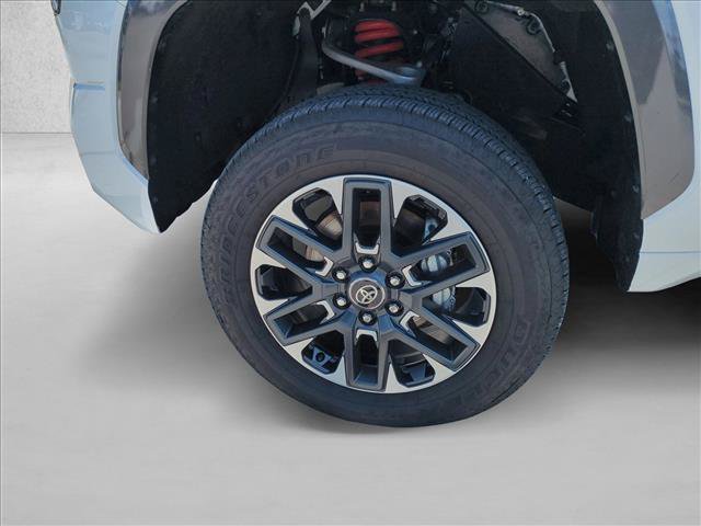 Certified 2026 Toyota Tundra Limited AWD/4WD image 23
