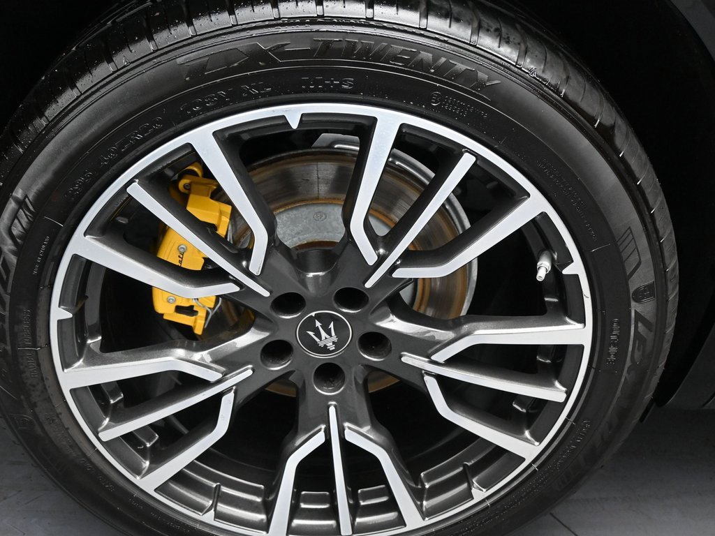 Used 2023 Maserati Grecale Modena image 42