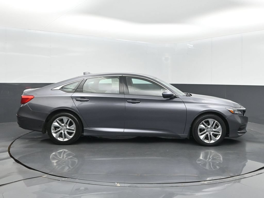 Used 2018 Honda Accord LX image 5