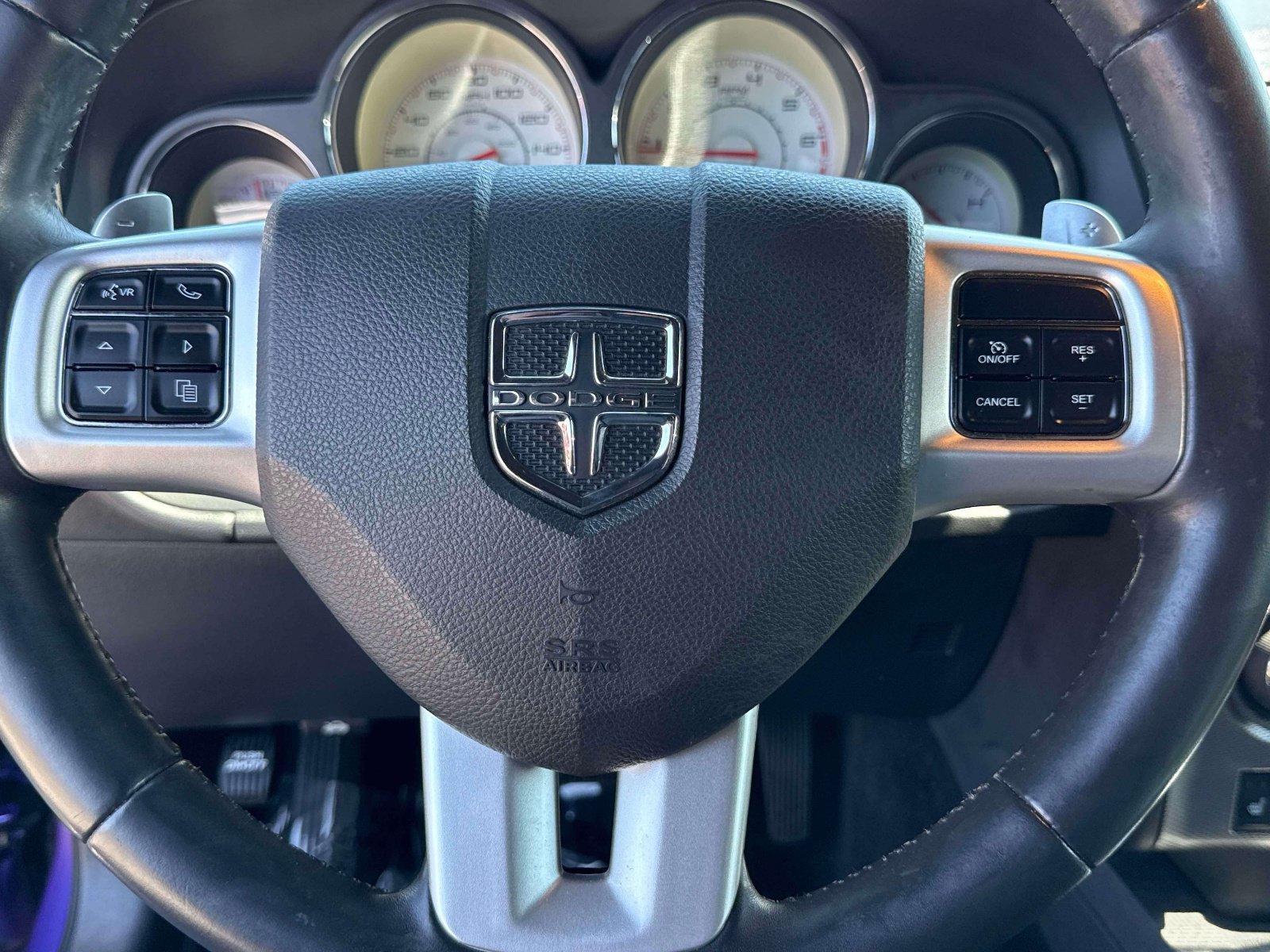 Used 2014 Dodge Challenger R/T RWD image 15