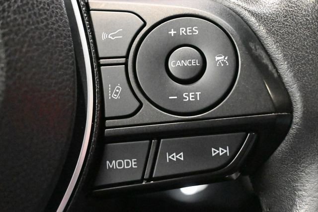 Certified 2020 Toyota RAV4 Limited image 21