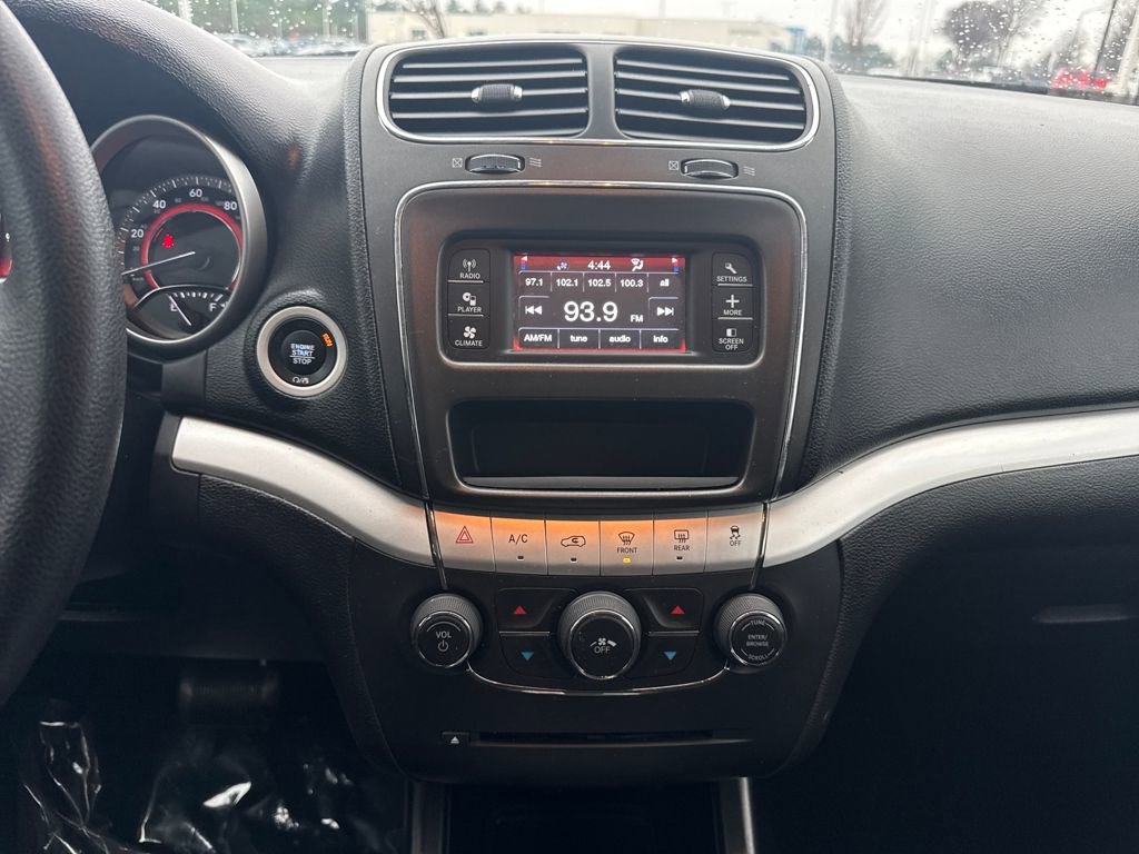 Used 2019 Dodge Journey SE w/ Blacktop Package image 17