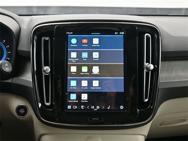 Used 2024 Volvo XC40 B5 Plus w/ Protection Package Premier image 19