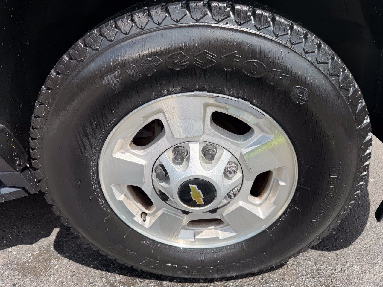Used 2019 Chevrolet Suburban 3500 LT AWD/4WD image 6