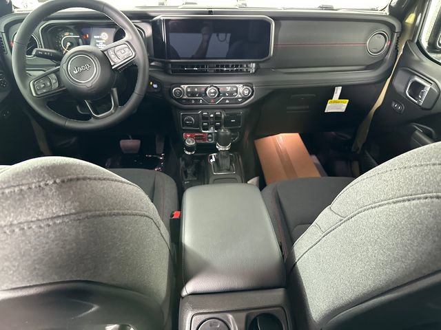 New 2026 Jeep Wrangler Unlimited Rubicon AWD/4WD image 18