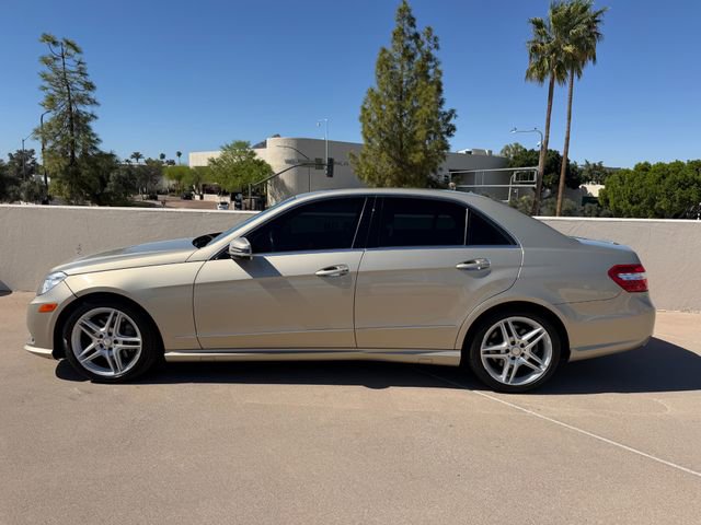 Used 2011 Mercedes-Benz E 550 Sedan w/ Premium 1 Pkg image 4