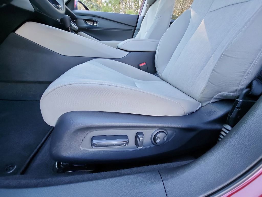 Used 2023 Honda Accord EX image 38