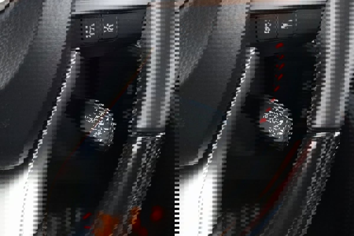 Used 2023 Lexus GX 460 Luxury w/ Sport Design Package image 33