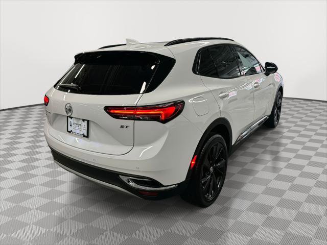 Certified 2023 Buick Envision Essence w/ Technology Package I image 4