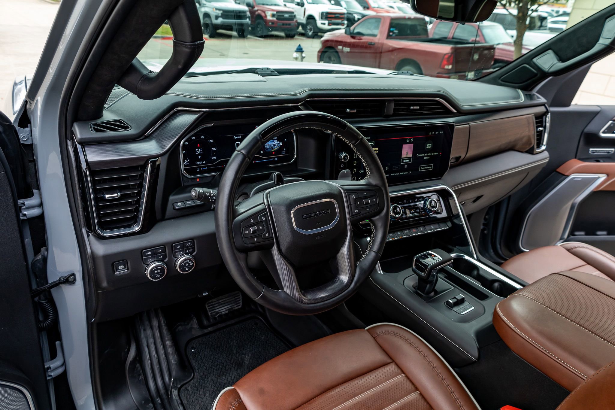 Used 2025 GMC Sierra 1500 Denali Ultimate image 17