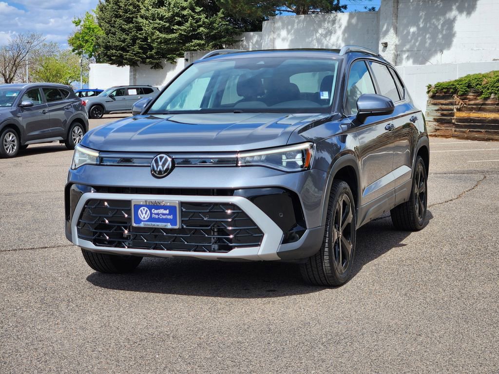 Certified 2025 Volkswagen Taos SEL AWD/4WD image 3