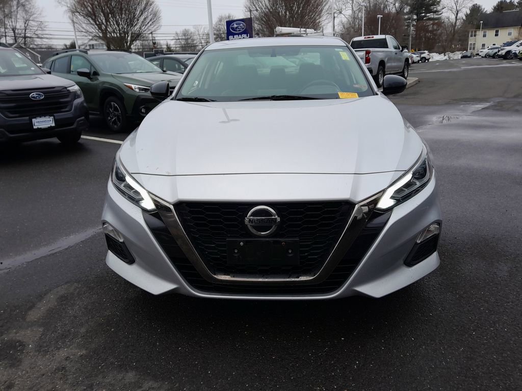 Used 2019 Nissan Altima 2.5 SR w/ SR Premium Package image 2