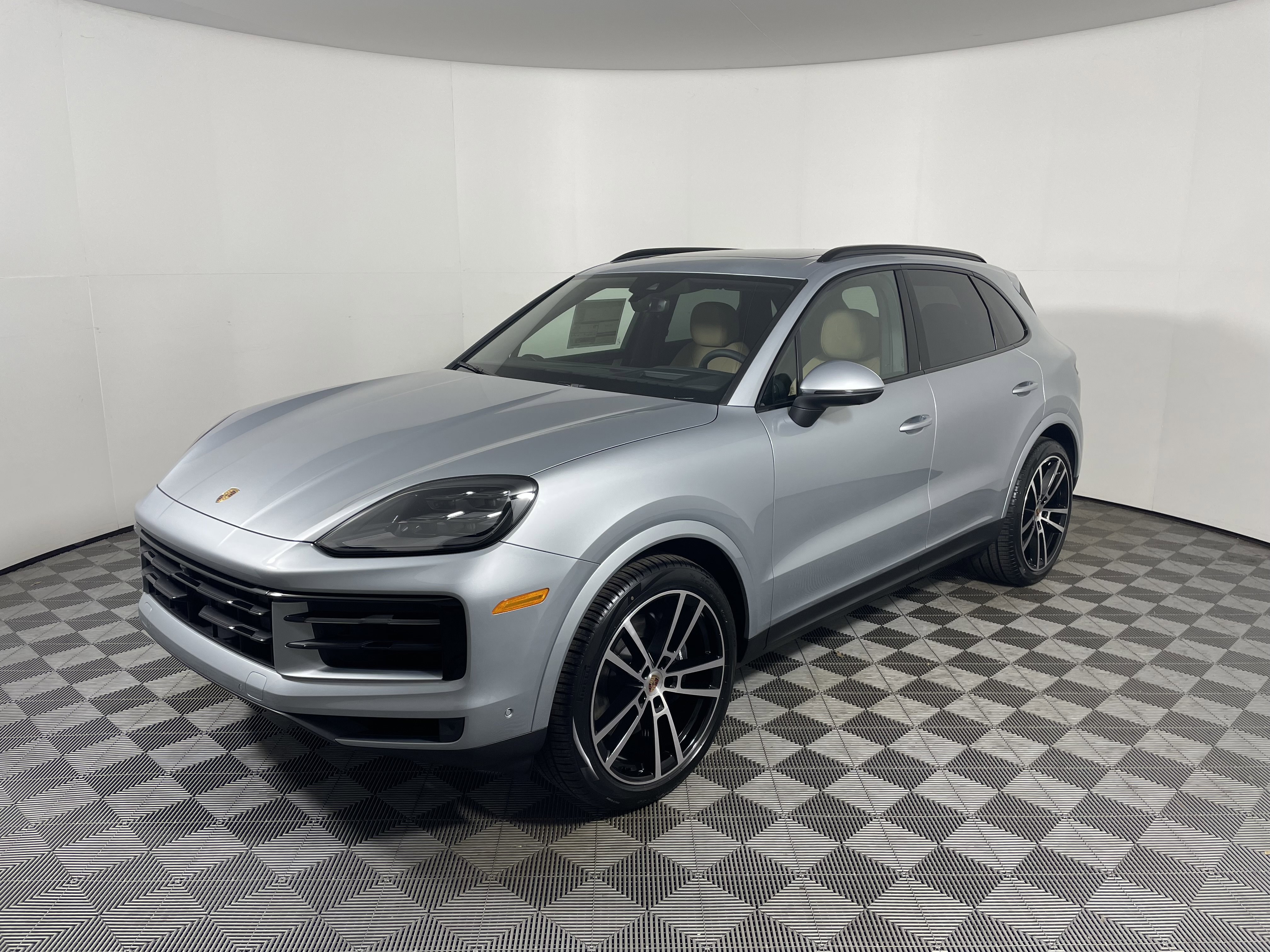 New 2026 Porsche Cayenne image 11