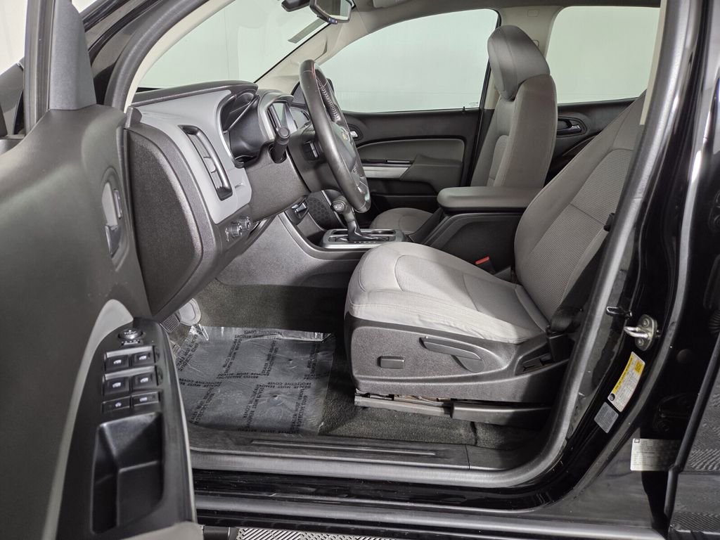Used 2016 Chevrolet Colorado LT image 12