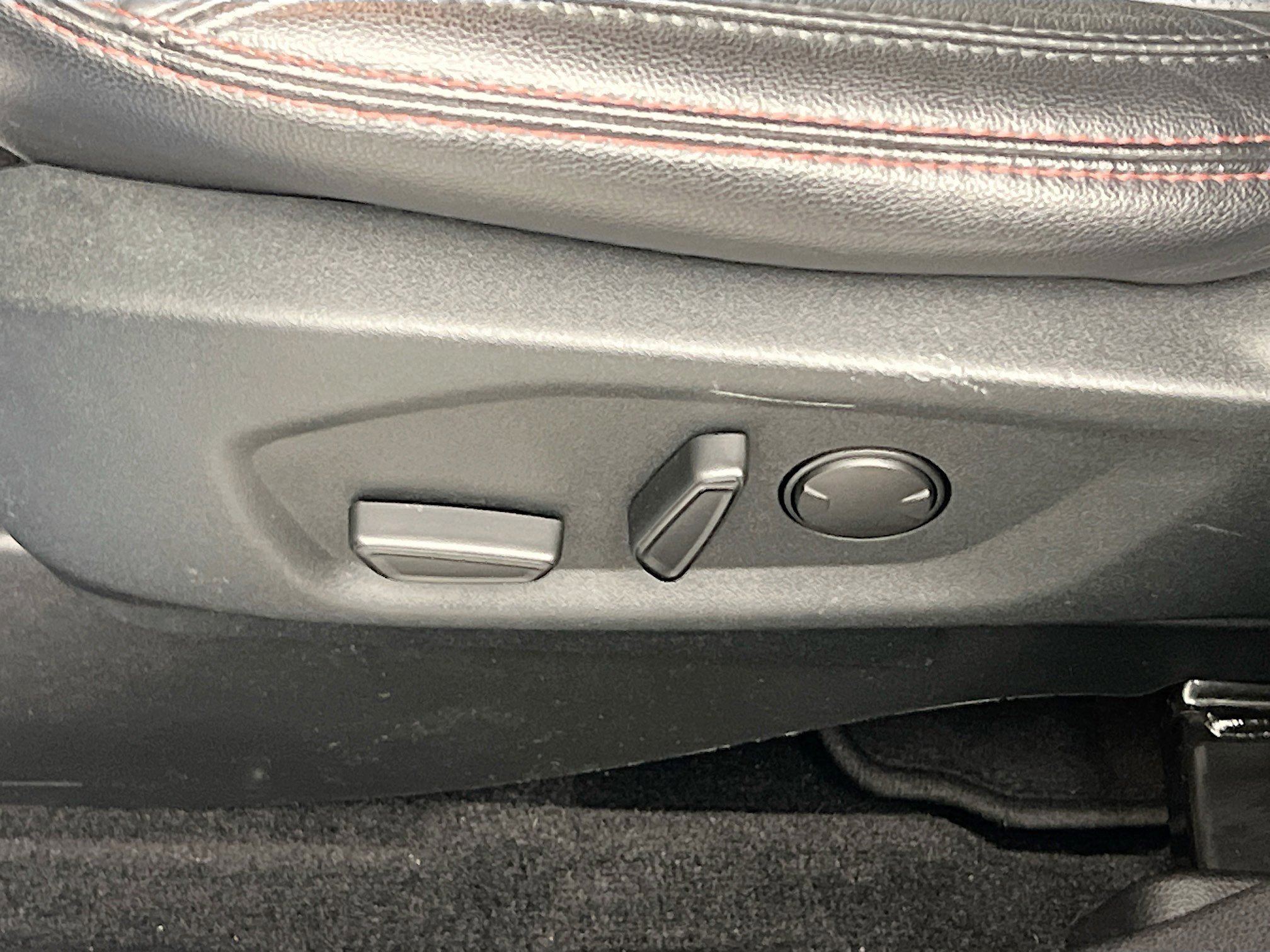 Used 2019 Ford Explorer Sport image 15