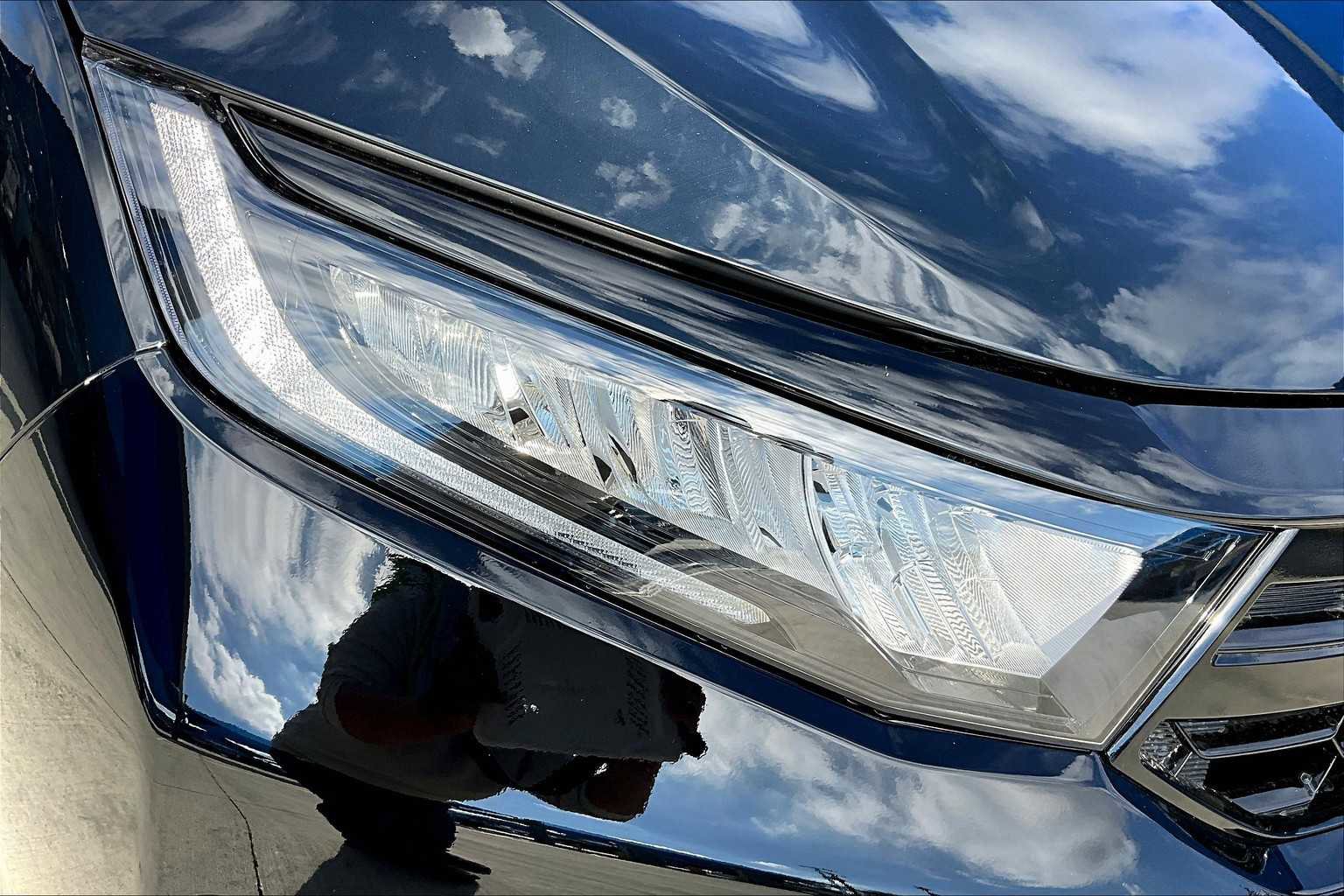 New 2026 Honda Odyssey Touring image 13