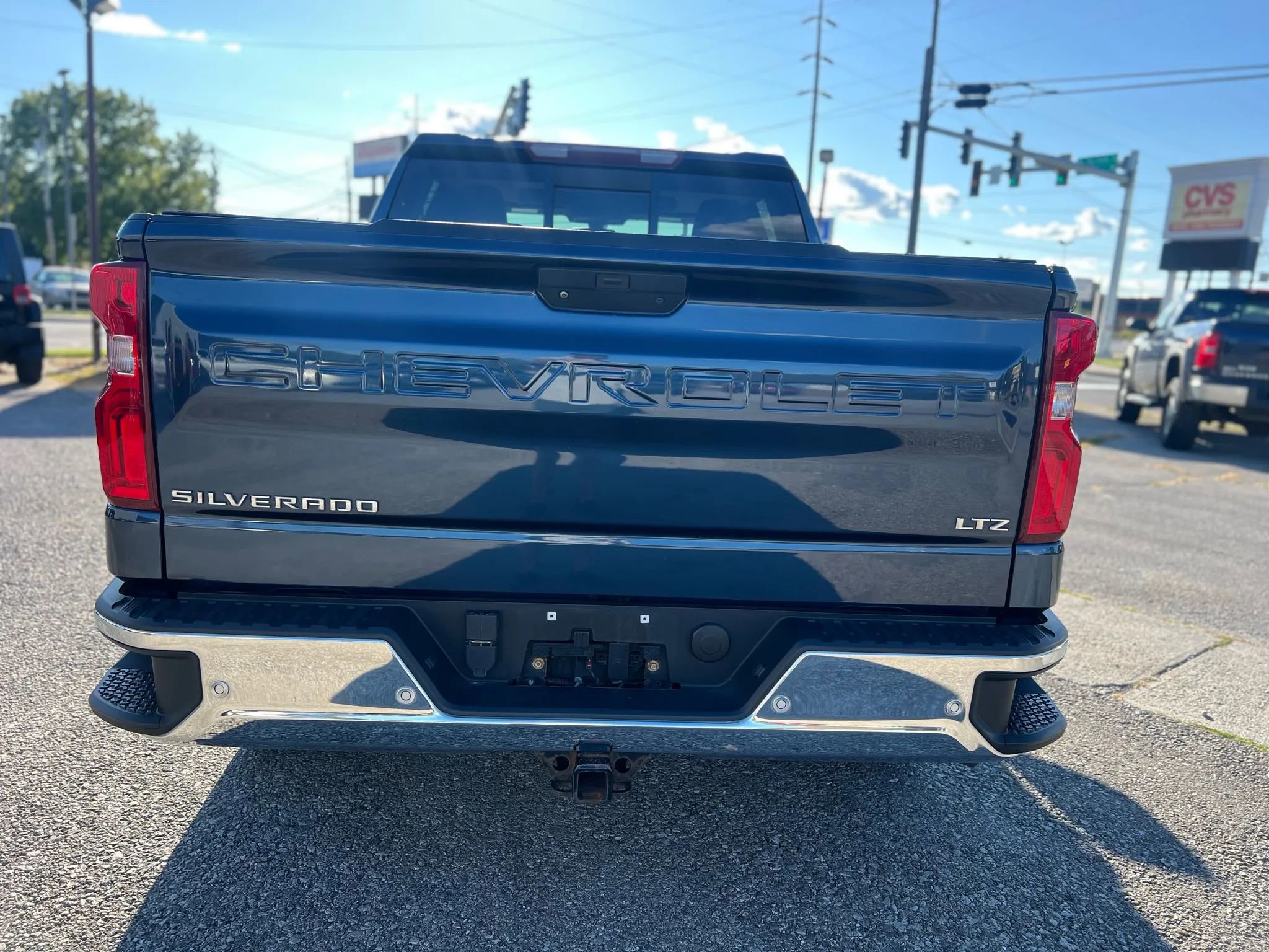 Used 2019 Chevrolet Silverado 1500 LTZ image 8
