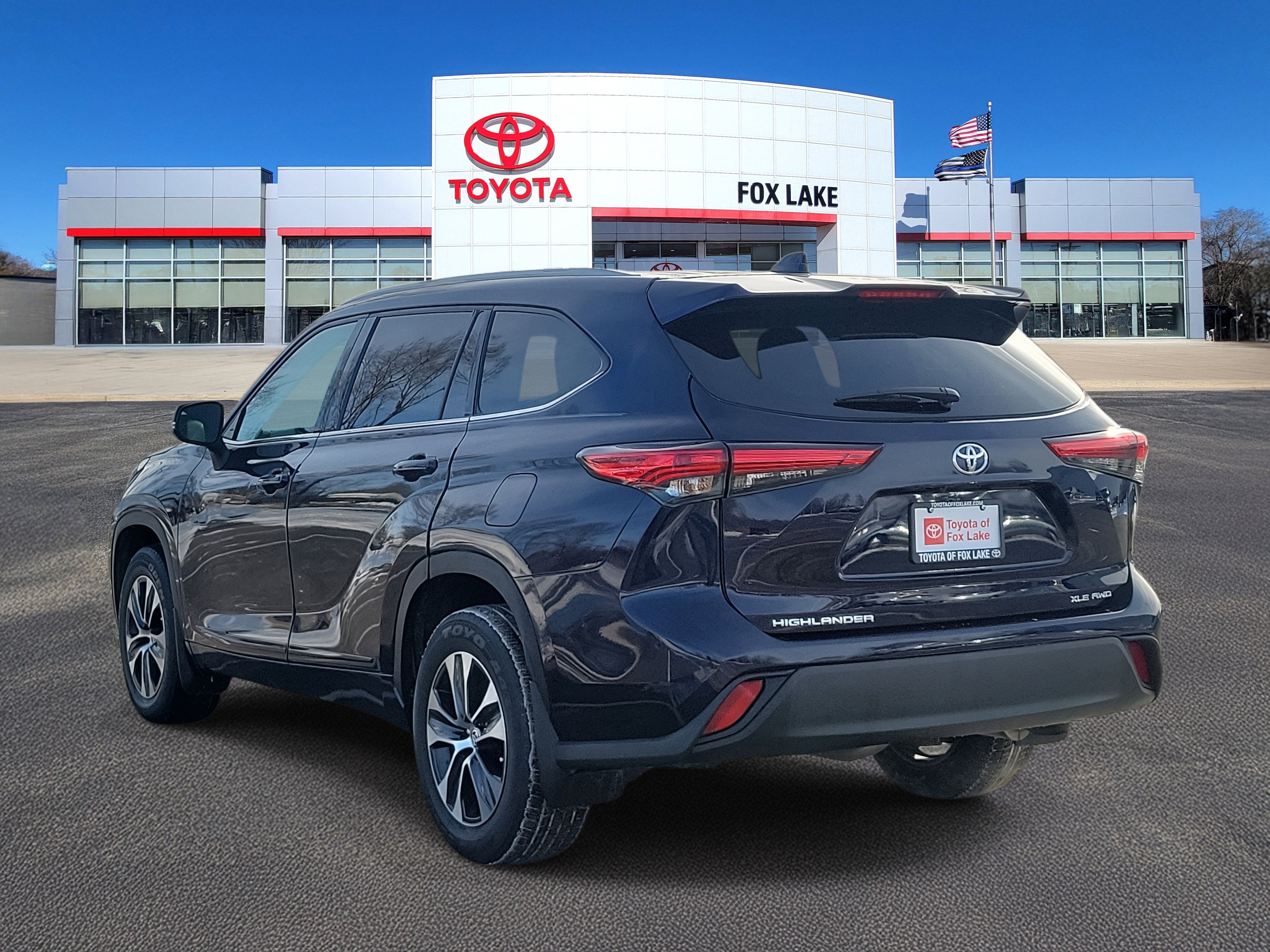 Used 2022 Toyota Highlander XLE video 3