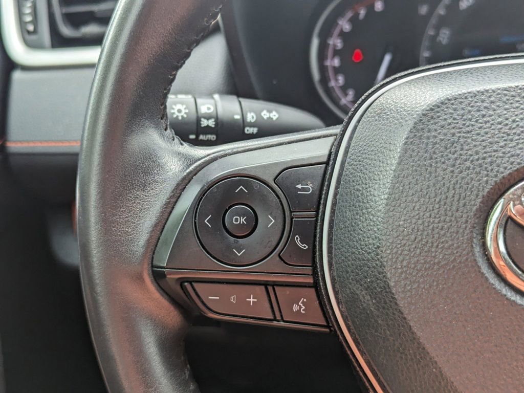 Used 2021 Toyota RAV4 Adventure image 16