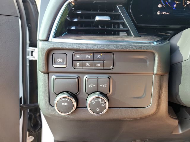 Used 2025 Chevrolet Tahoe LS RWD image 28