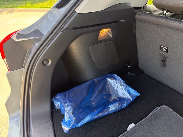Used 2024 Chevrolet TrailBlazer LT w/ LT Cold Weather Package FWD image 42
