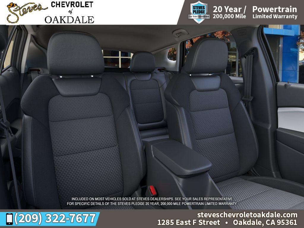 New 2026 Chevrolet Trax LT w/ LT Convenience Package FWD image 16