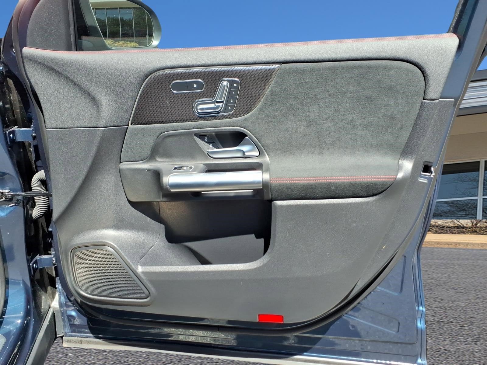 Certified 2023 Mercedes-Benz GLA 250 4MATIC image 28