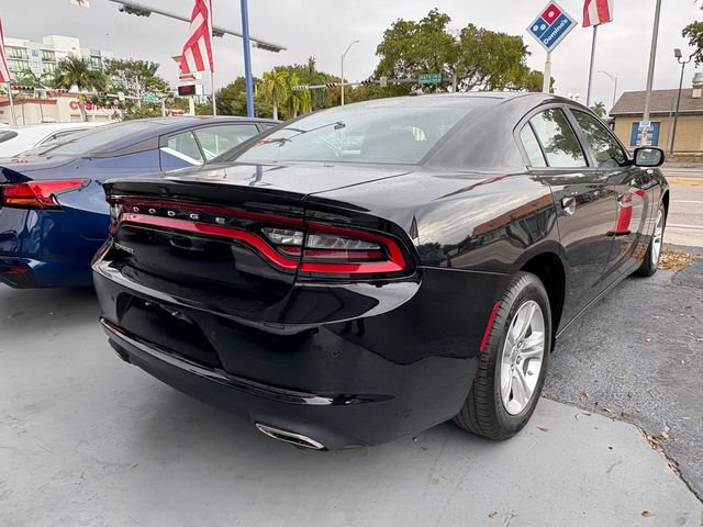 Used 2022 Dodge Charger SXT RWD image 7