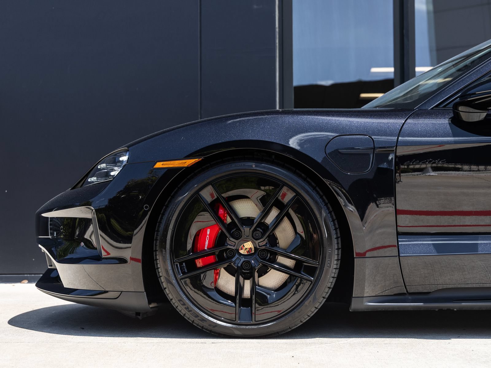 New 2026 Porsche Taycan GTS AWD/4WD image 13