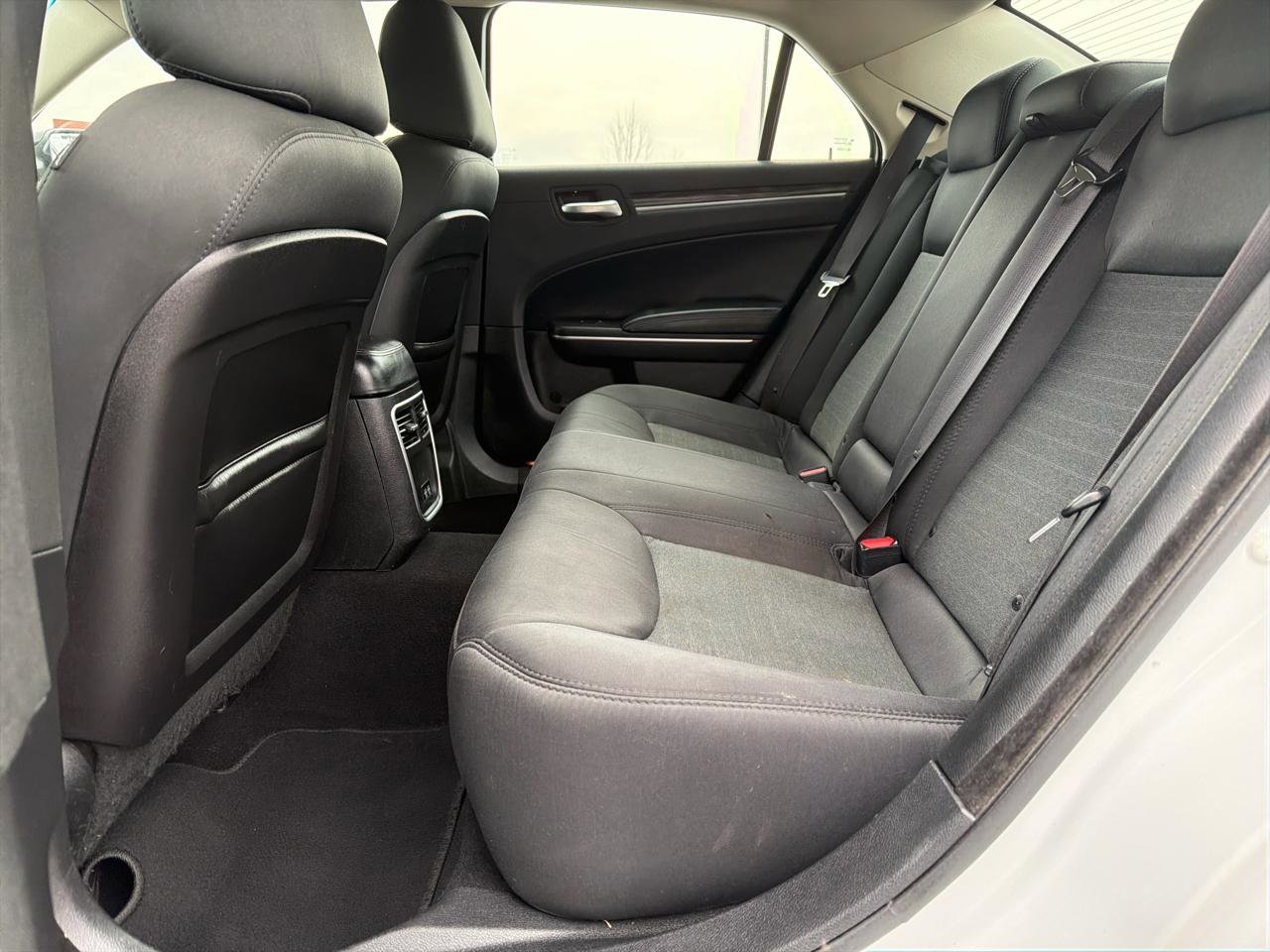 Used 2019 Chrysler 300 Touring w/ Sport Appearance Package image 19