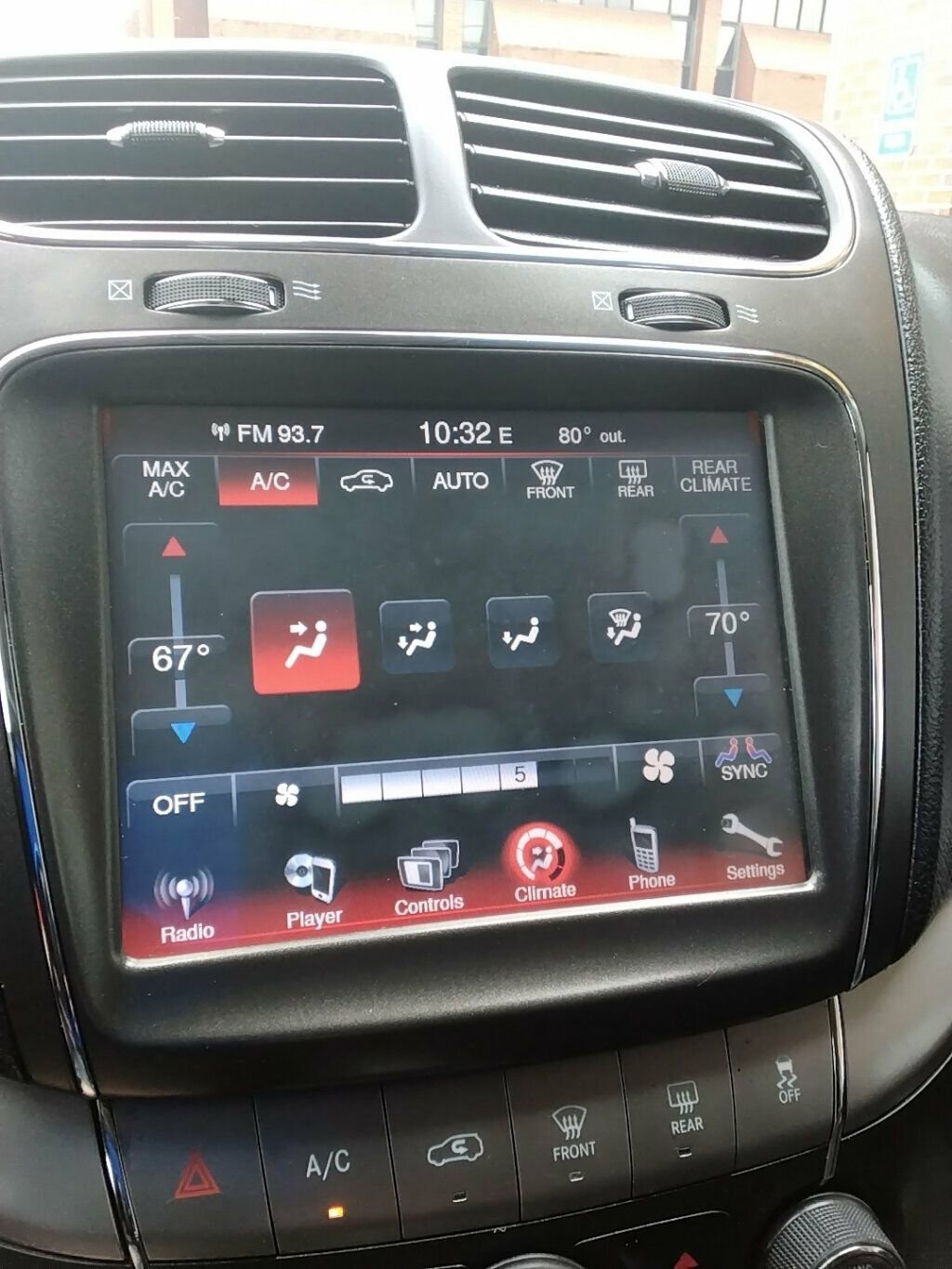Used 2020 Dodge Journey Crossroad FWD image 20