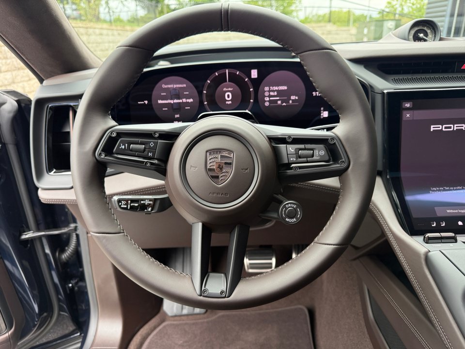 New 2026 Porsche Cayenne Turbo Electric AWD/4WD image 15