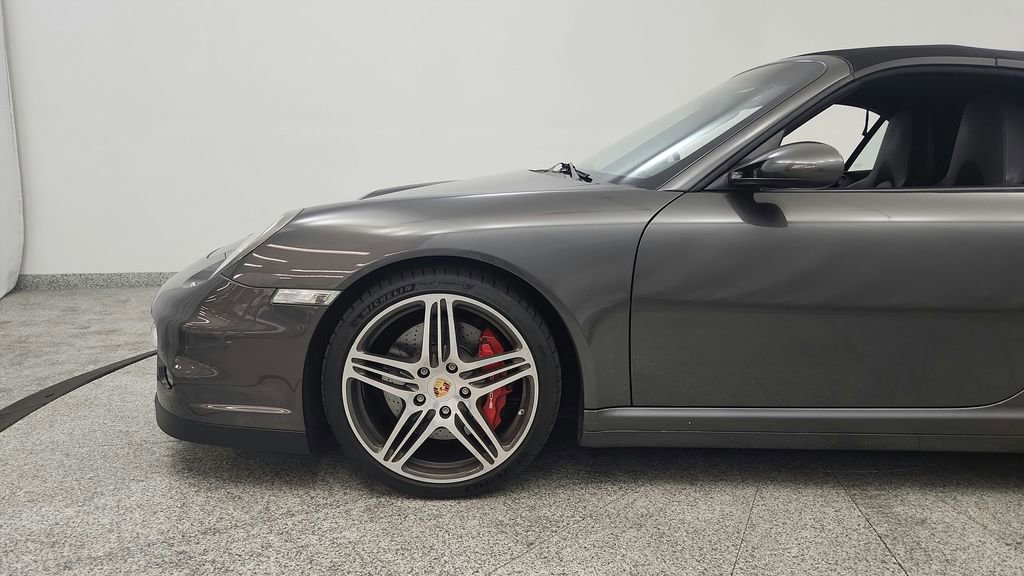Used 2008 Porsche 911 Turbo image 12
