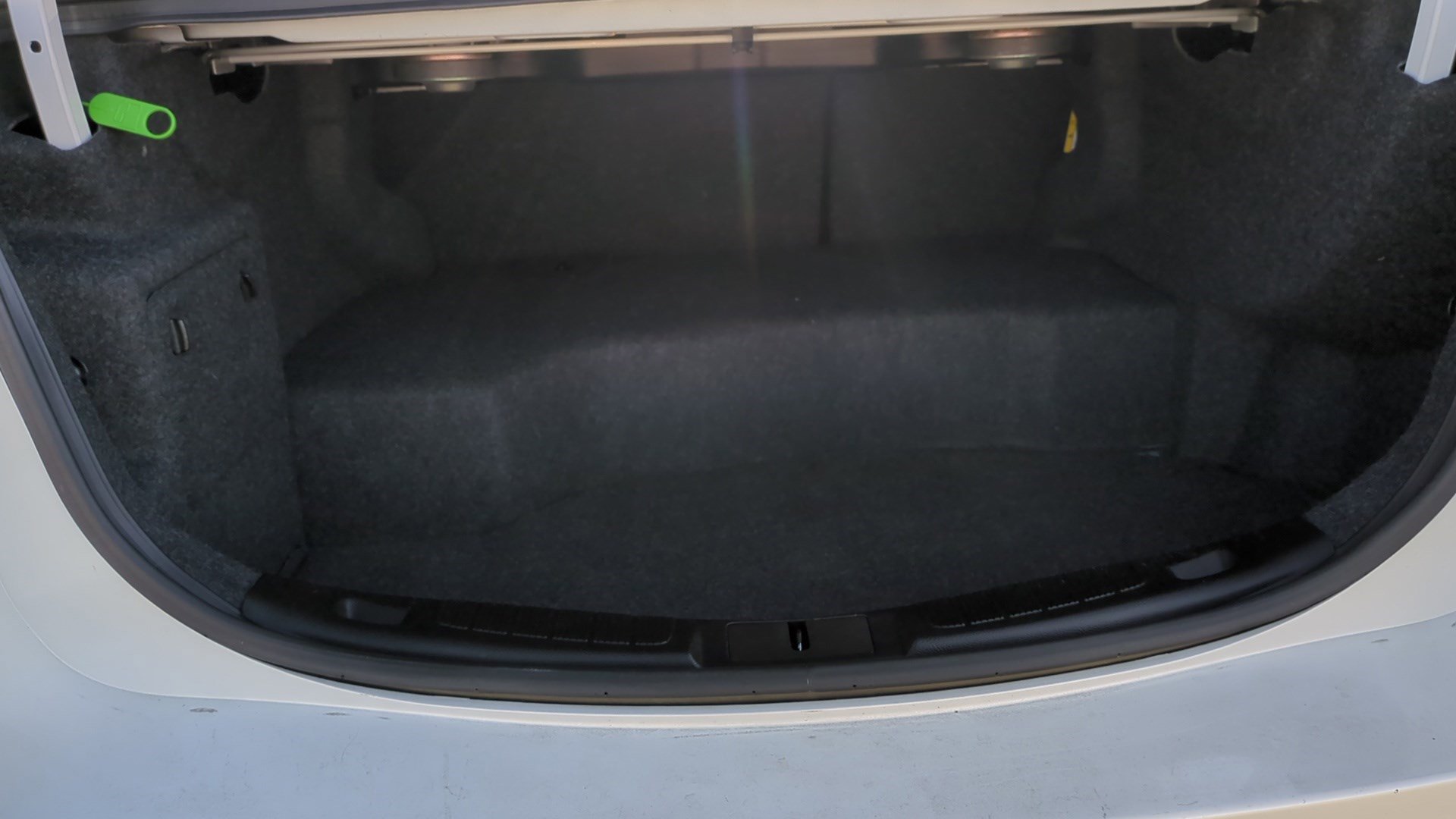 Used 2020 Ford Fusion Titanium image 30