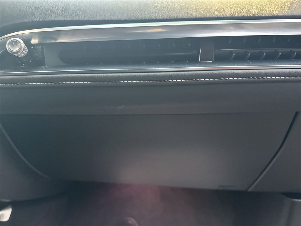 Used 2024 Cadillac Lyriq Luxury image 35