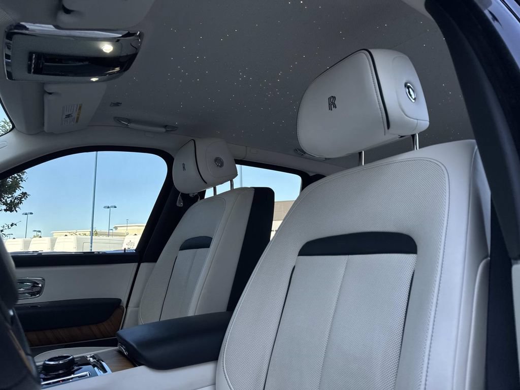 Used 2021 Rolls-Royce Cullinan AWD/4WD image 19
