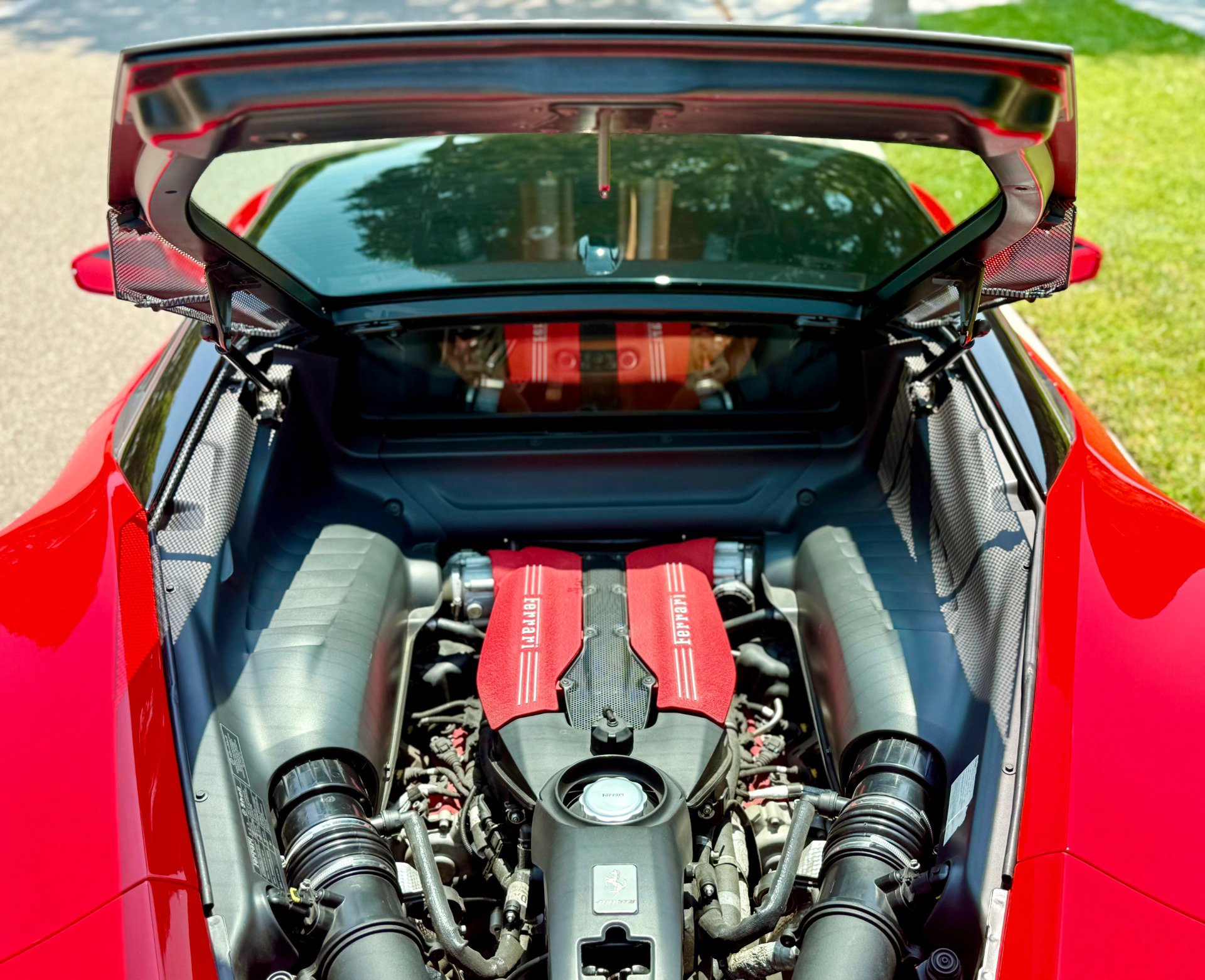 Used 2016 Ferrari 488 GTB image 67